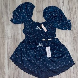 VS For Love & Lemons Set